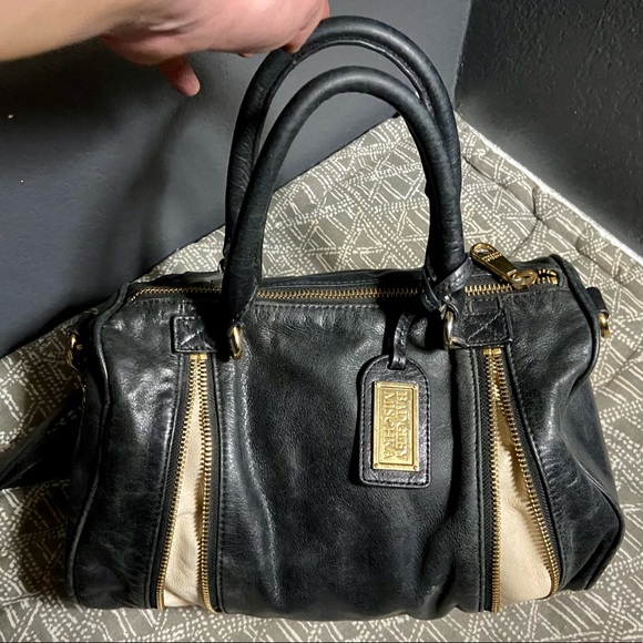 BADGLEY MISCHKA HANDBAG - Picture 1 of 6
